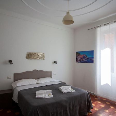 A Un Passo Dal Mare Apartment La Spezia Exterior photo