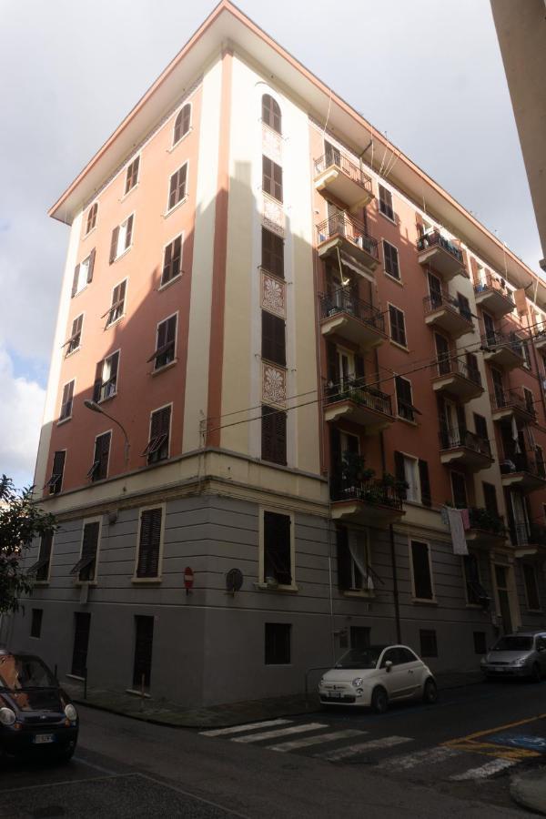 A Un Passo Dal Mare Apartment La Spezia Exterior photo