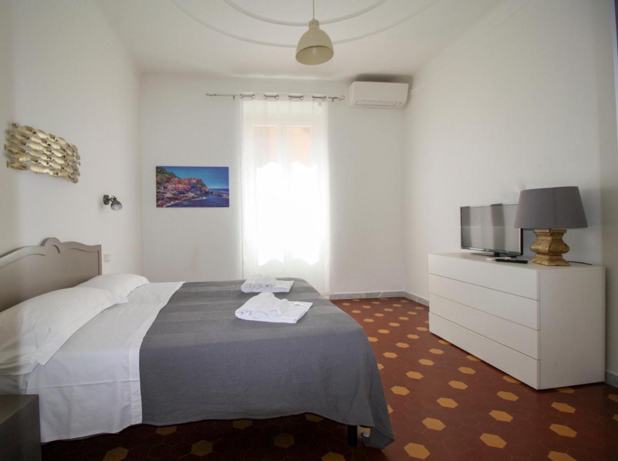 A Un Passo Dal Mare Apartment La Spezia Exterior photo